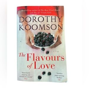 3/$15 📚📖 /The Flavours of Love by Dorothy Koomson